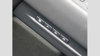 Range Rover Evoque 26