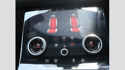 Range Rover Velar 13