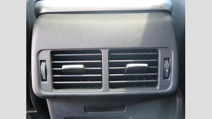 Range Rover Velar 25