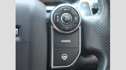 Range Rover Sport 40
