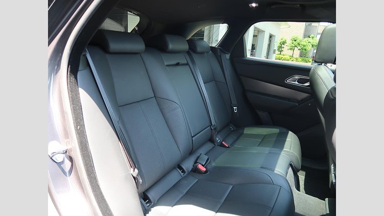 2024 認定中古車 Land Rover Range Rover Velar シャラントグレイ P400eプラグインハイブリッド（ガソリン） スタンダードホイールベース Dynamic HSE