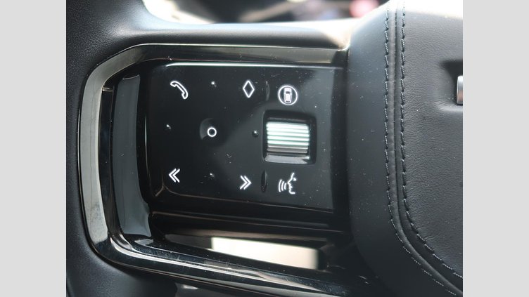 2024 認定中古車 Land Rover Range Rover Velar シャラントグレイ P400eプラグインハイブリッド（ガソリン） スタンダードホイールベース Dynamic HSE