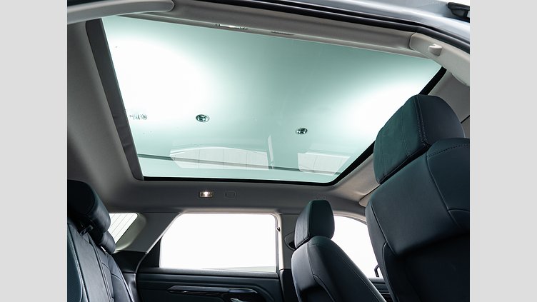 2019 認定中古車 Land Rover Range Rover Evoque ユーロンホワイト D180 SE　D180