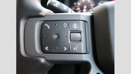 Defender 110 36