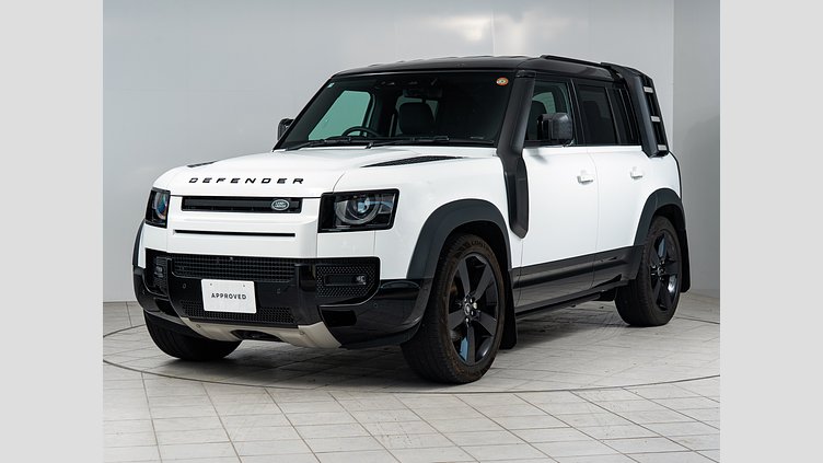 2025 認定中古車 Land Rover Defender 110 フジホワイト P300 ガソリン X-Dynamic SE　P300　エアサスペンション装着車