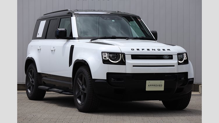 2025 認定中古車 Land Rover Defender 110 フジホワイト P300 ガソリン X-Dynamic SE
