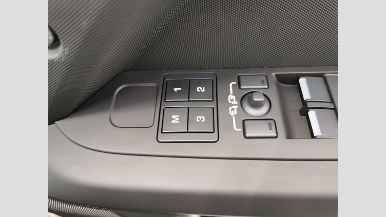 2025 認定中古車 Land Rover Defender 110 ゴンドワナストーン D350 ディーゼルマイルドハイブリッド X-Dynamic SE