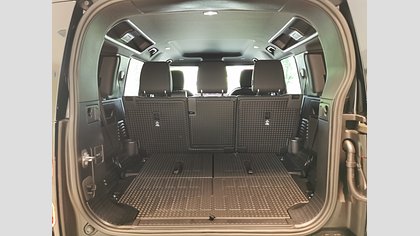 Defender 110 14