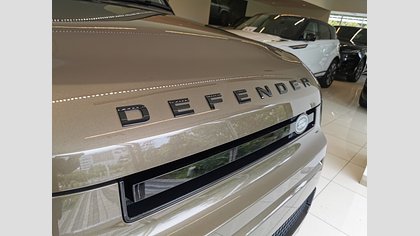 Defender 110 27