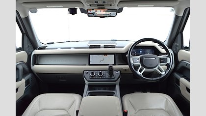 Defender 110 3