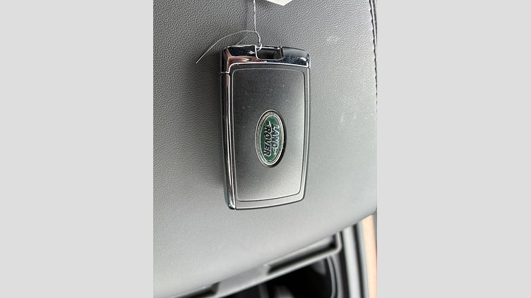 2023 認定中古車 Land Rover Defender 110 カルパチアングレイ D300 AWD（AT） X-DYNAMIC HSE