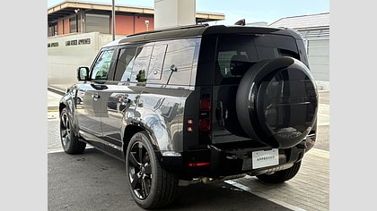 Defender 110 9
