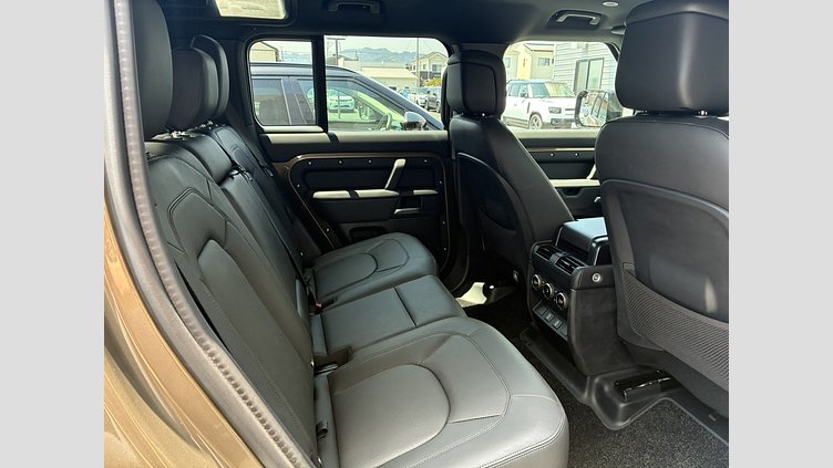 2025 認定中古車 Land Rover Defender 110 ゴンドワナストーン D350 ディーゼルマイルドハイブリッド X-Dynamic HSE