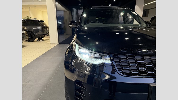 2025 認定中古車 Land Rover Discovery サントリーニブラック D350マイルドハイブリッド（ディーゼル） Dynamic SE
