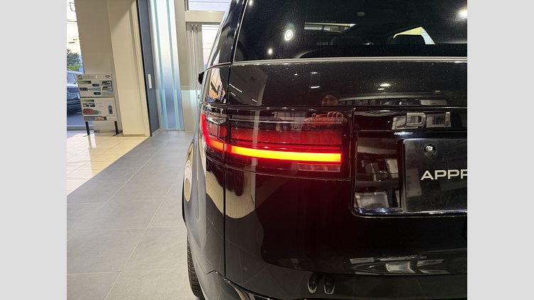 2025 認定中古車 Land Rover Discovery サントリーニブラック D350マイルドハイブリッド（ディーゼル） Dynamic SE