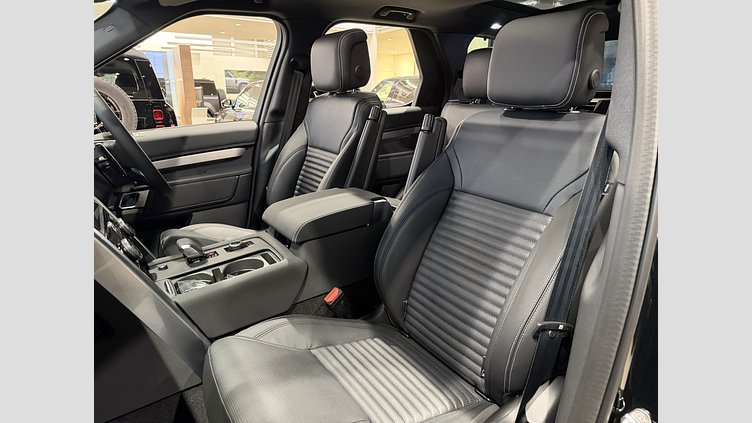 2025 認定中古車 Land Rover Discovery サントリーニブラック D350マイルドハイブリッド（ディーゼル） Dynamic SE