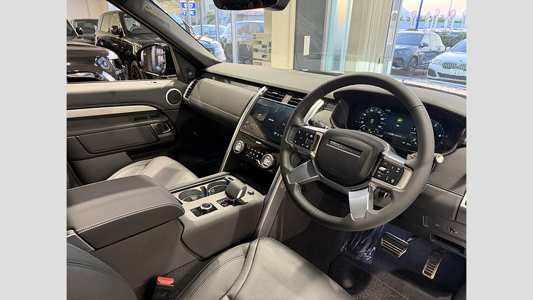 2025 認定中古車 Land Rover Discovery サントリーニブラック D350マイルドハイブリッド（ディーゼル） Dynamic SE