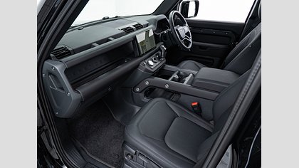 Defender 110 2