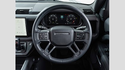 Defender 110 18