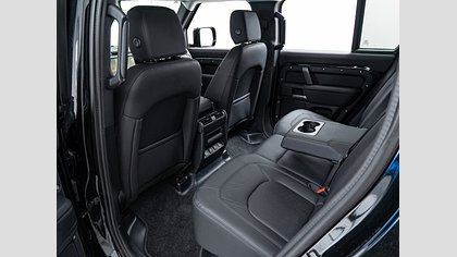 Defender 110 4