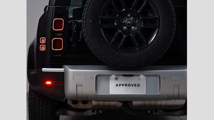 Defender 110 9