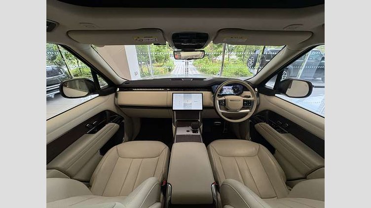 2023 認定中古車 Land Rover Range Rover フジホワイト D300 AWD MHEV（AT） スタンダードホイールベース HSE