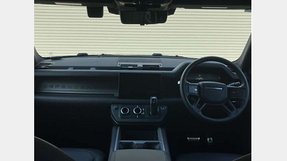 Defender 110 3