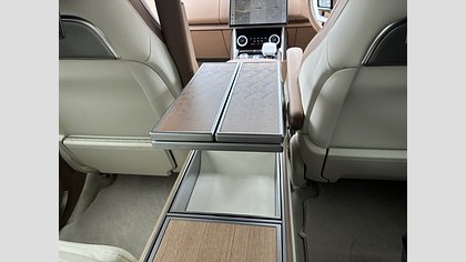 Range Rover 23