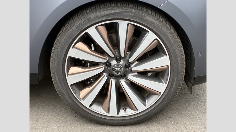 2023 認定中古車 Land Rover Range Rover ヴァレジネブルー P530 AWD（AT） ロングホイールベース SV