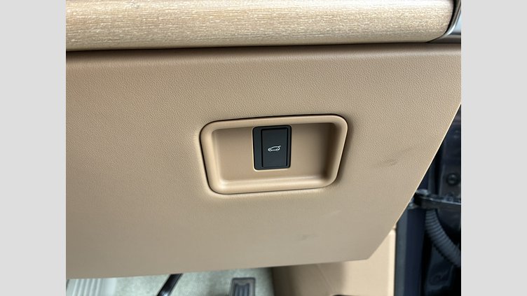 2023 認定中古車 Land Rover Range Rover ヴァレジネブルー P530 AWD（AT） ロングホイールベース SV