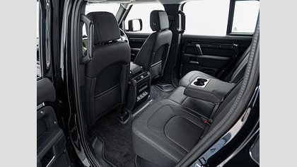 Defender 110 4
