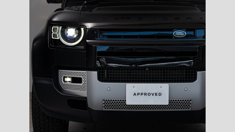 2025 認定中古車 Land Rover Defender 110 サントリーニブラック D350 ディーゼルマイルドハイブリッド S　D350　エアサスペンション装着車