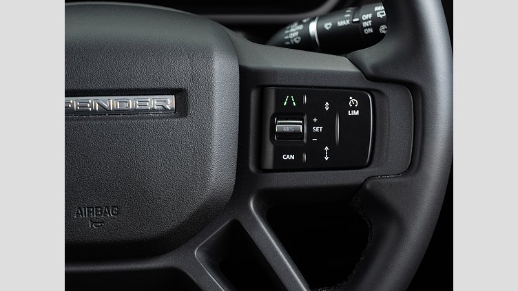 2025 認定中古車 Land Rover Defender 110 サントリーニブラック D350 ディーゼルマイルドハイブリッド S　D350　エアサスペンション装着車