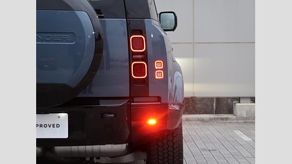 Defender 90 9