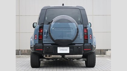 Defender 90 6