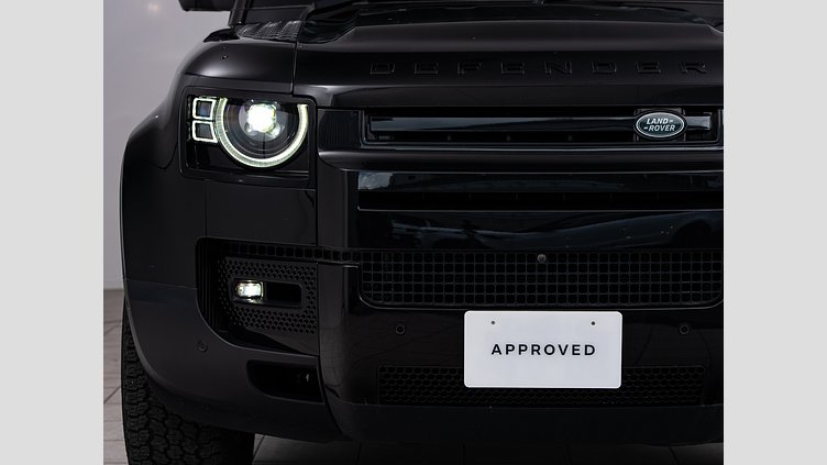 2023 認定中古車 Land Rover Defender 110 サントリーニブラック D300 AWD（AT） S　D300　コイルサスペンション装着車