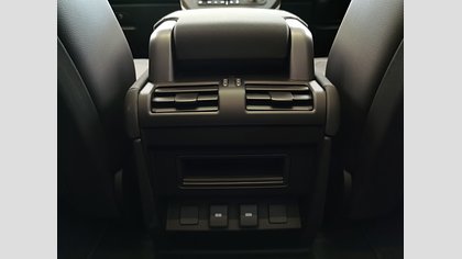 Defender 90 21
