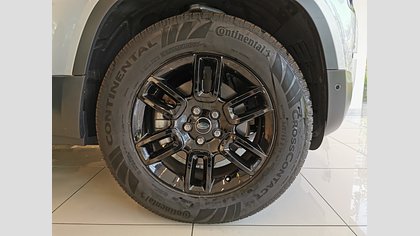 Defender 90 8