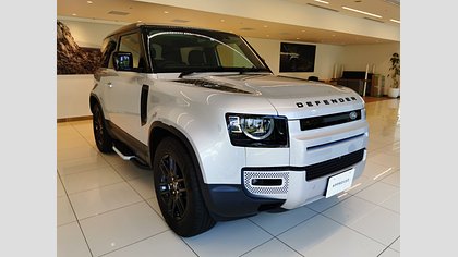 Defender 90 11