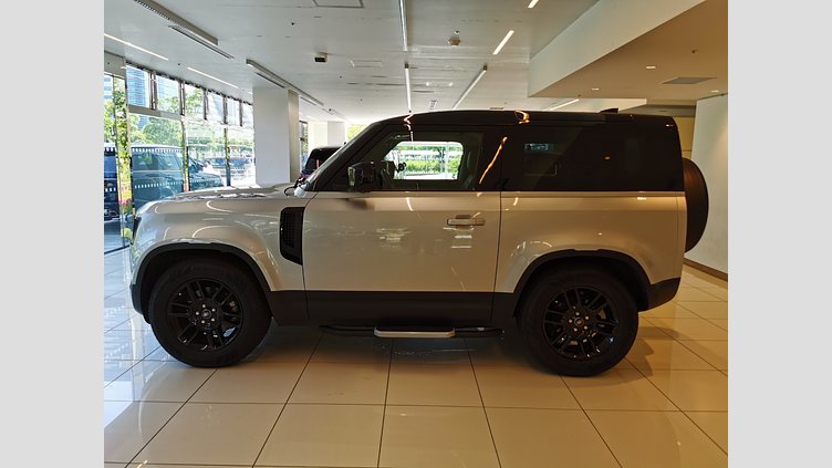 2023 認定中古車 Land Rover Defender 90 ハクバシルバー P300 AWD（AT） S