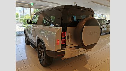 Defender 90 1