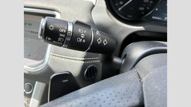 2018 認定中古車 Land Rover Range Rover Evoque Santorini Black 2.0 litre i4P​ HSE Dynamic