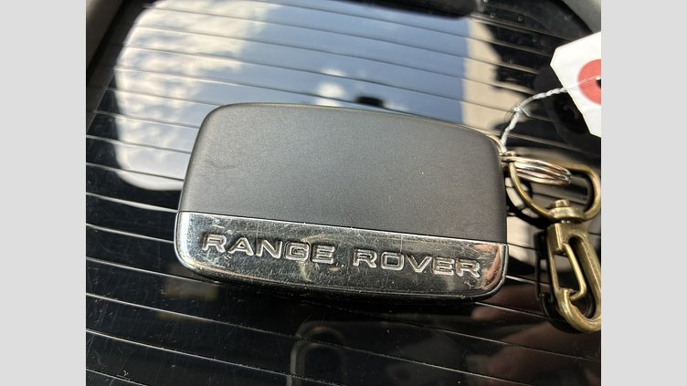 2018 認定中古車 Land Rover Range Rover Evoque Santorini Black 2.0 litre i4P​ HSE Dynamic
