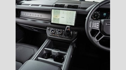 Defender 110 57