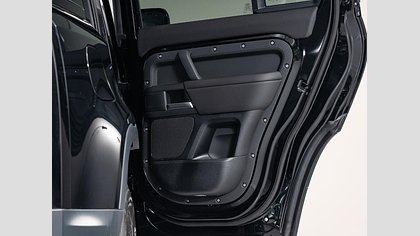Defender 110 43
