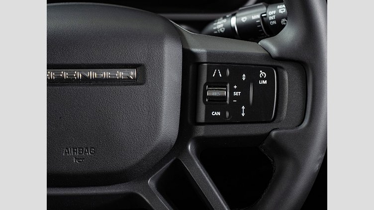 2025 認定中古車 Land Rover Defender 110 サントリーニブラック D350 ディーゼルマイルドハイブリッド S