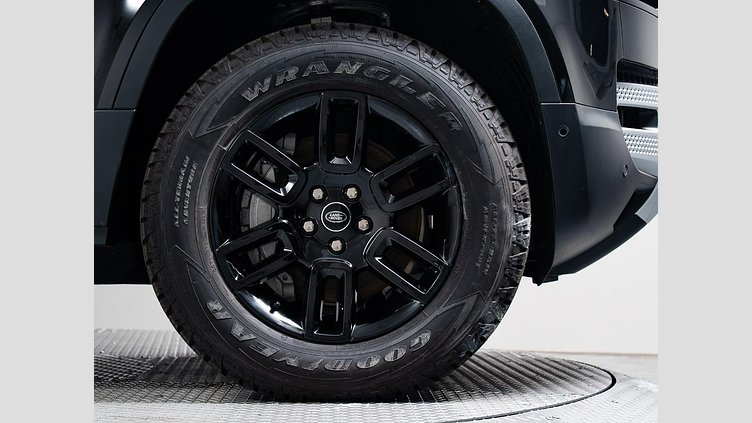 2025 認定中古車 Land Rover Defender 110 サントリーニブラック D350 ディーゼルマイルドハイブリッド S