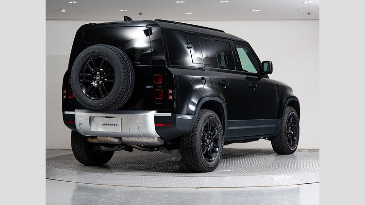 2025 認定中古車 Land Rover Defender 110 サントリーニブラック D350 ディーゼルマイルドハイブリッド S