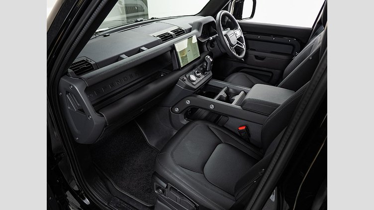 2025 認定中古車 Land Rover Defender 110 サントリーニブラック D350 ディーゼルマイルドハイブリッド S