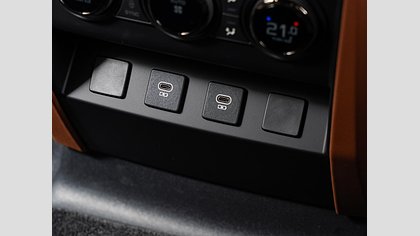 Defender 110 31